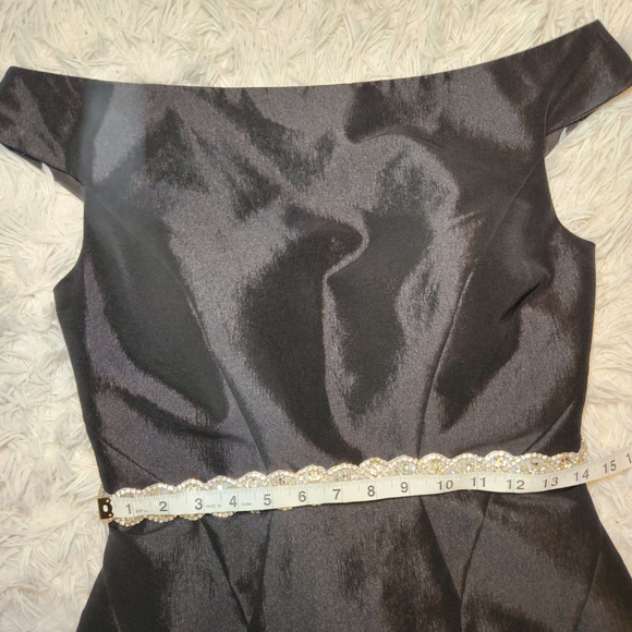 Mac Duggal Black Trumpet Formal Gown - Picture 9 of 10